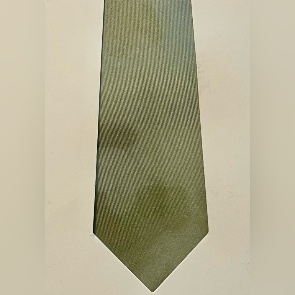 TIE G U Style Sage Green Satin Tie & Pocket Square Set – New in Gift Box - Picture 3 of 6